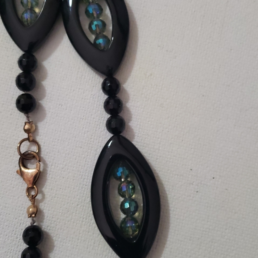 Jewelry - Picture 2 of 3